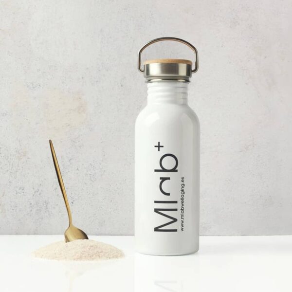 Botella mezcladora blanca de Mlab Wellaging para preparar POW(d)ER